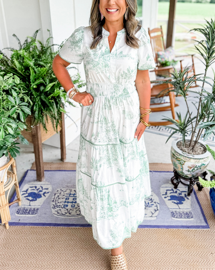 Solyara – Elegant Maxi Dress with Timeless Print