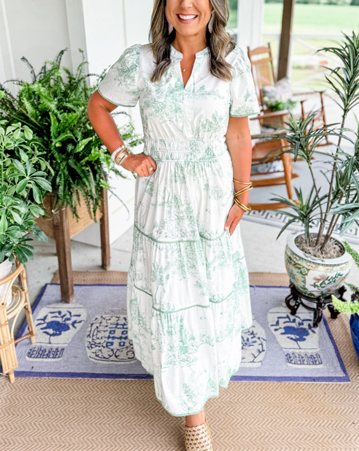 Solyara – Elegant Maxi Dress with Timeless Print