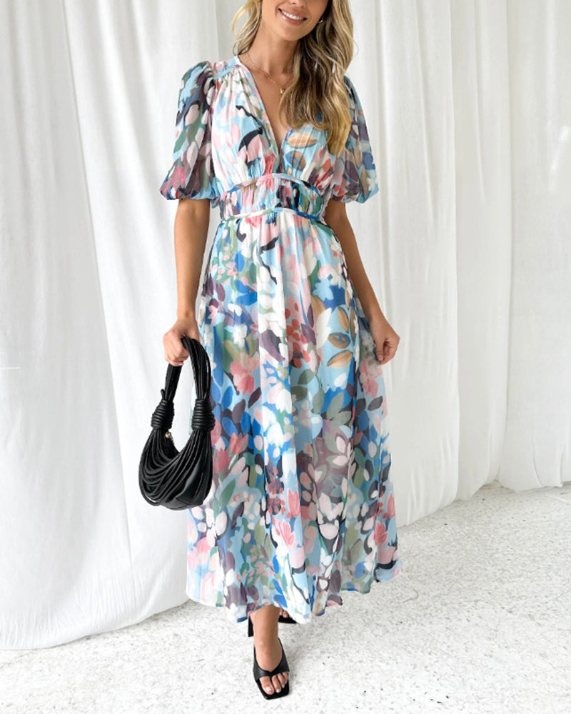 Corrine – Chic Floral Dress with Flowing Fit