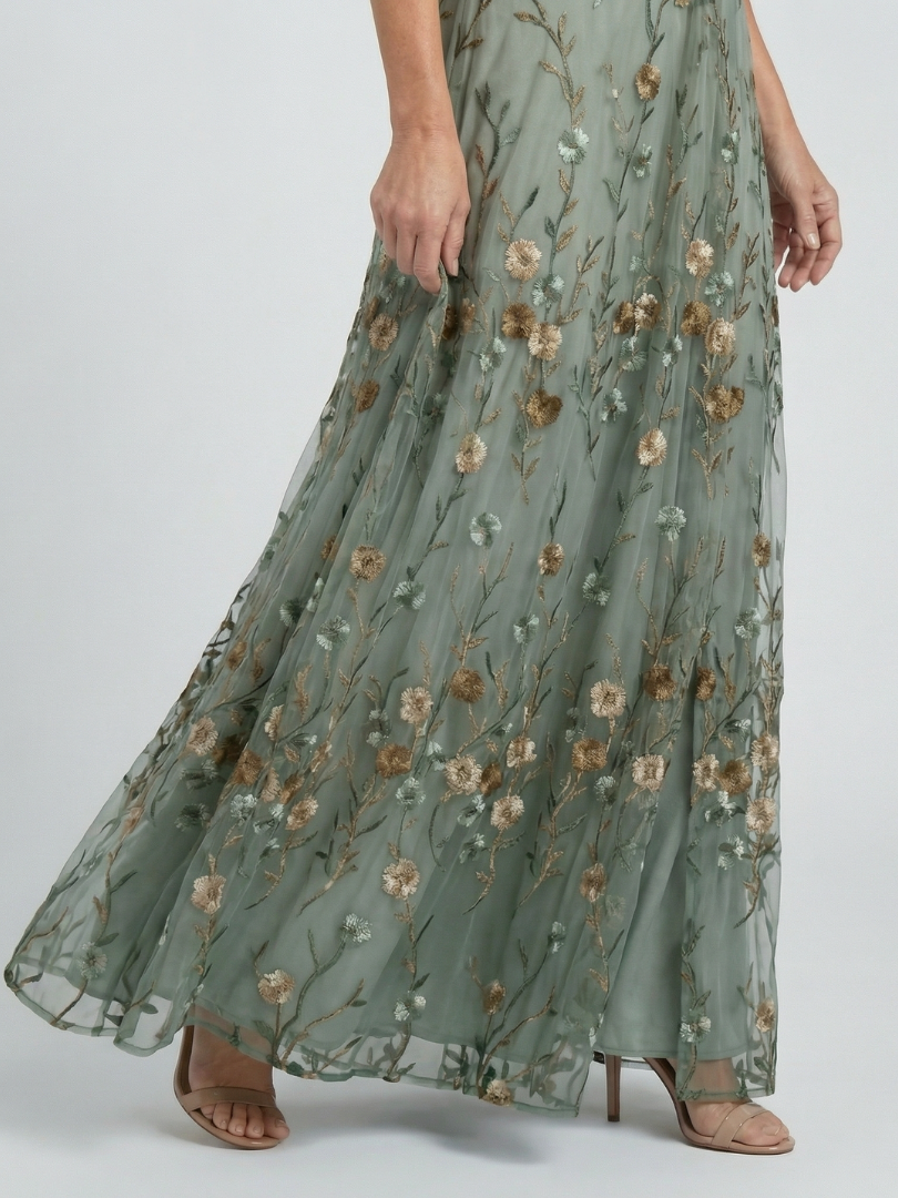 Genevieve | Embroidered Floral Maxi Dress