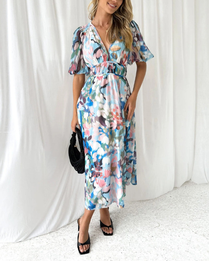 Corrine – Chic Floral Dress with Flowing Fit
