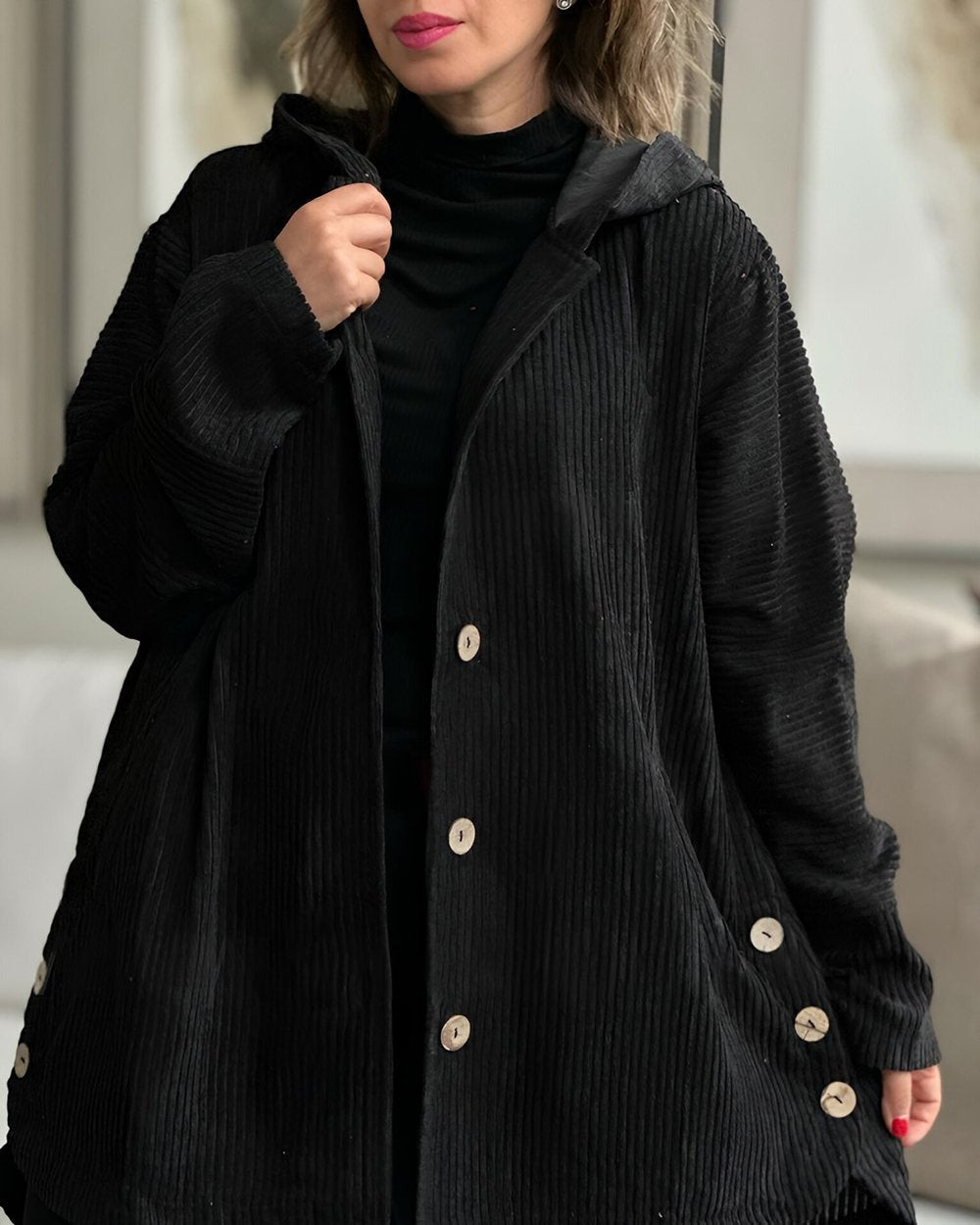 Elizabeth – Cozy Corduroy Hooded Jacket