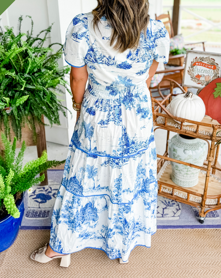 Solyara – Elegant Maxi Dress with Timeless Print