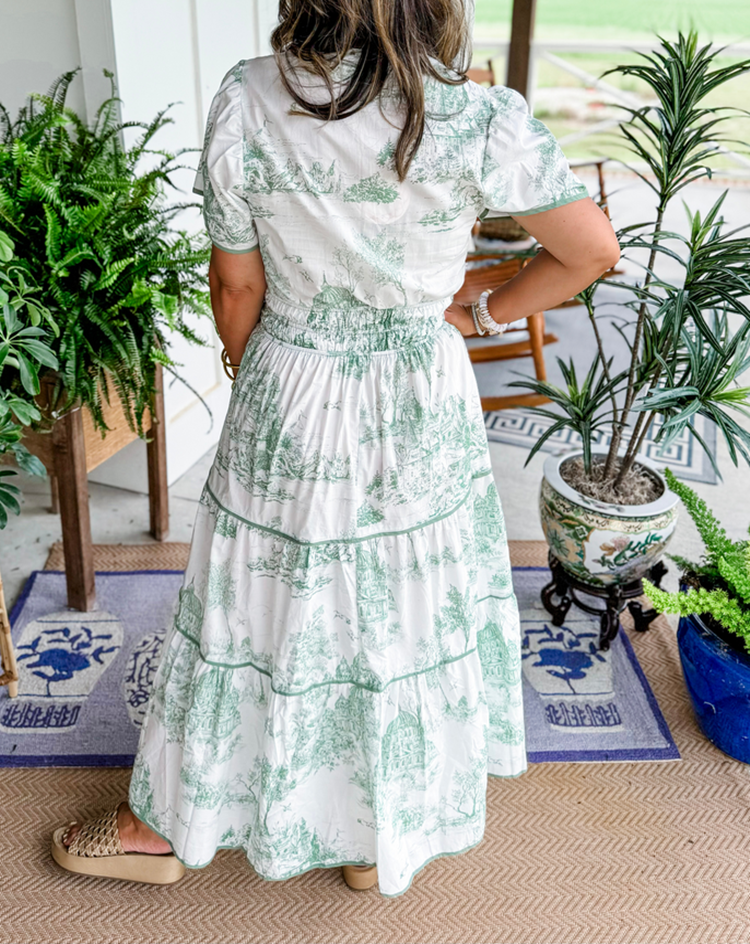 Solyara – Elegant Maxi Dress with Timeless Print