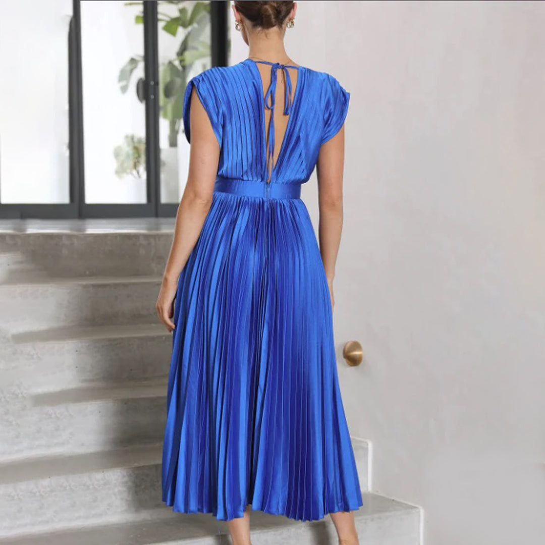 Clarissa | Pleated V-Neck Midi Dress