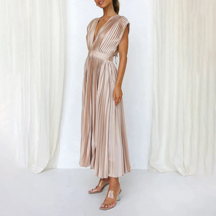 Clarissa | Pleated V-Neck Midi Dress