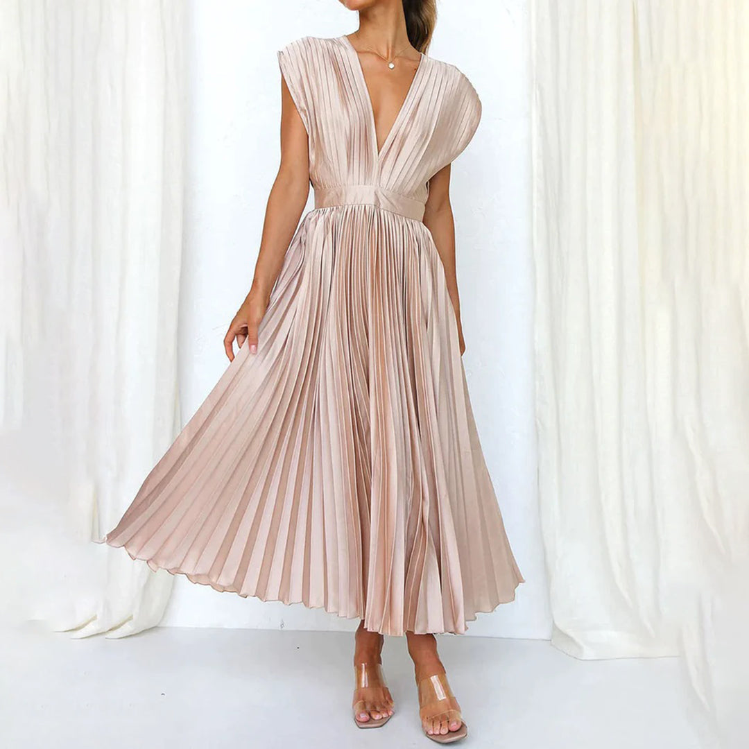 Clarissa | Pleated V-Neck Midi Dress