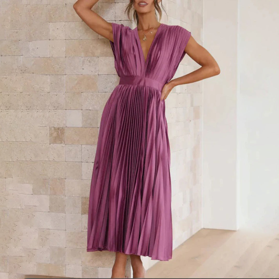 Clarissa | Pleated V-Neck Midi Dress