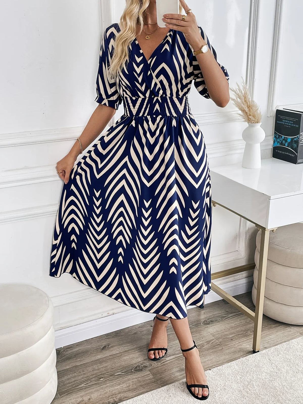 Selina – Geometric Flow Midi Dress