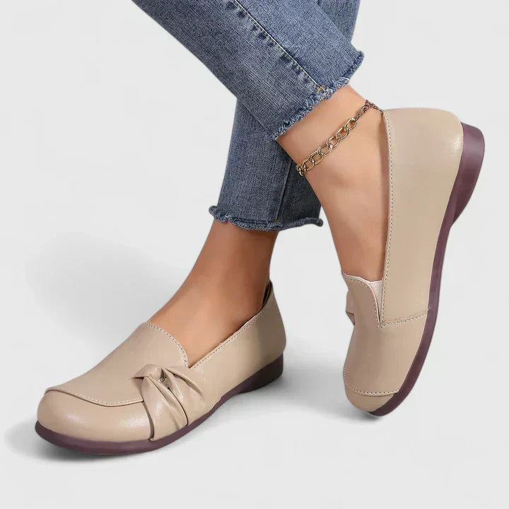 Iva | Elegant Loafers