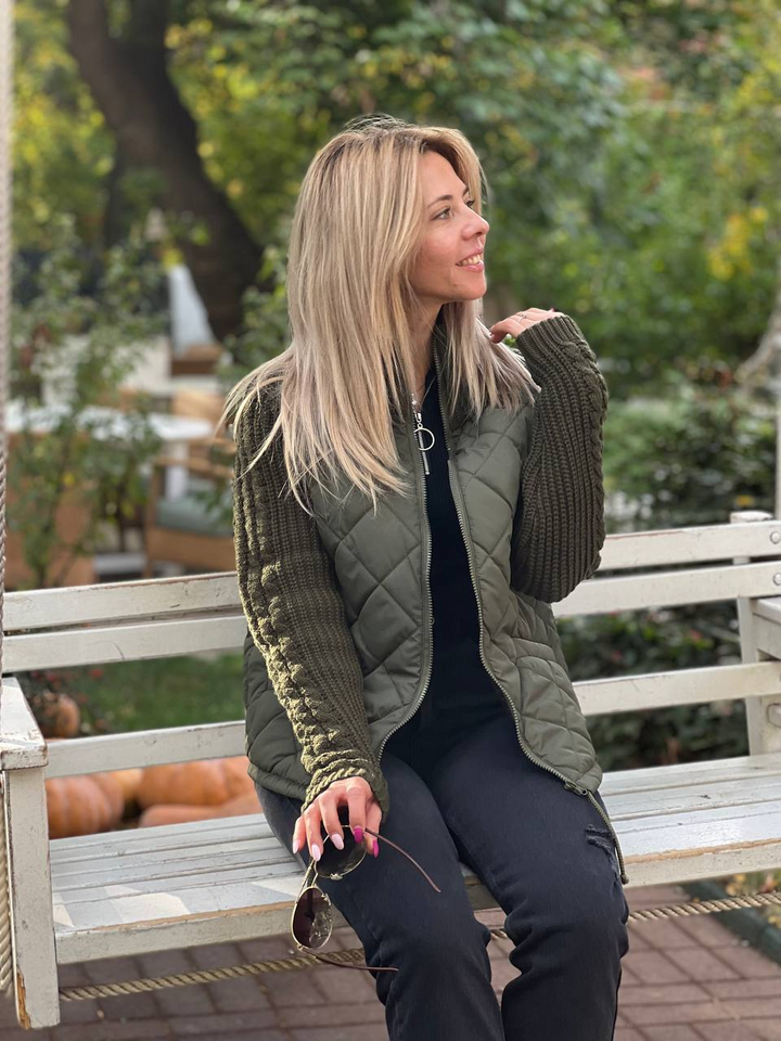Hallie – Patchwork Knitted Jacket for Cozy Confidence